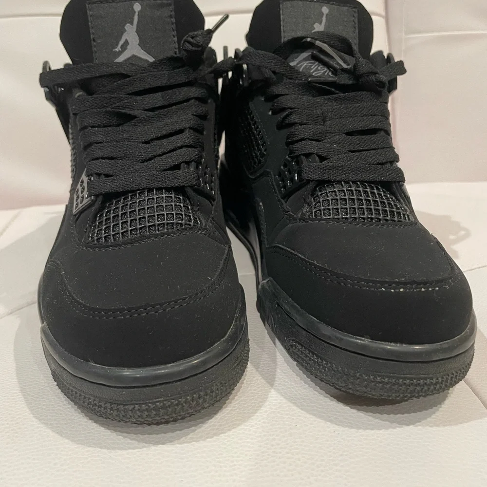 Jordan 4 Black Cat - Picture 2 of 3